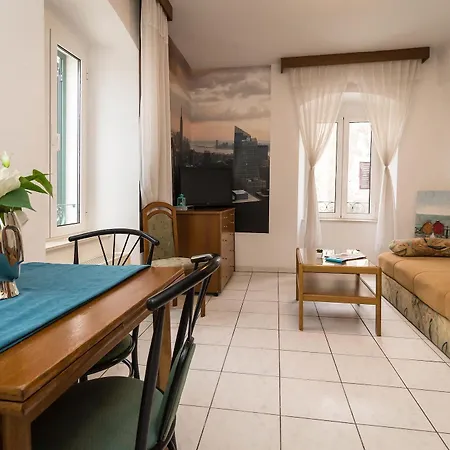 Palac Hotel 3*